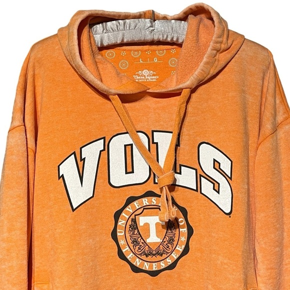 Royce Apparel Tennessee Orange Volunteers Vintaged Relaxed Fit Pullover Hoodie - Picture 4 of 10